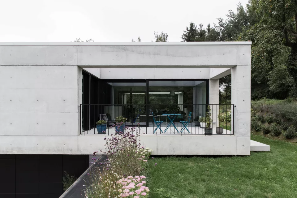 Habitation_contemporaine_beton_Nivelles