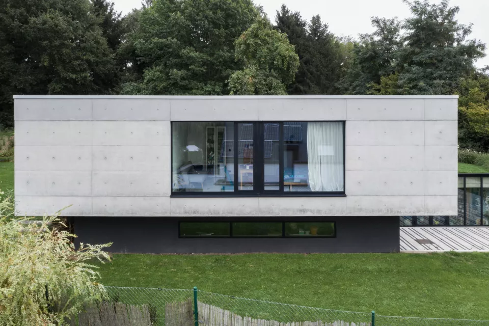 Habitation_contemporaine_beton_Nivelles
